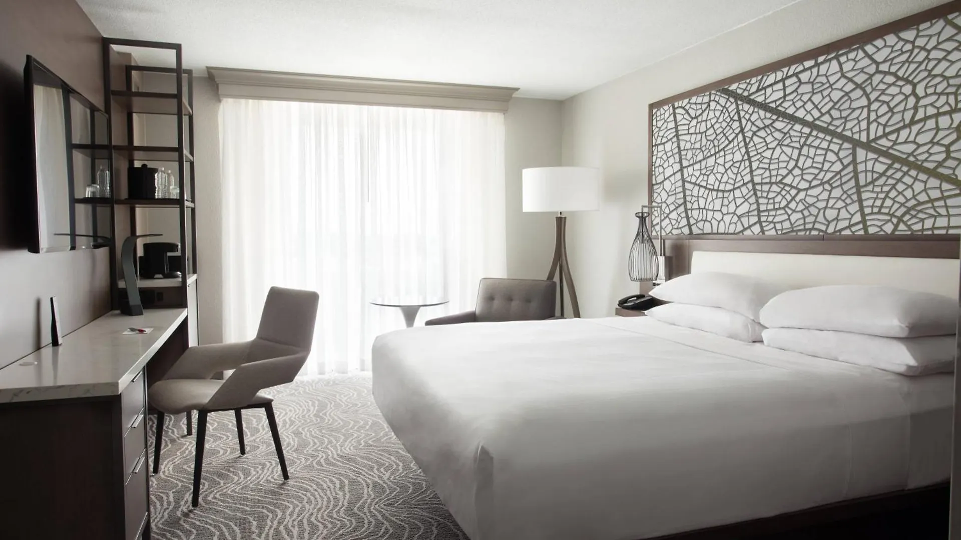 Marriott Orlando Airport Lakeside Hotel