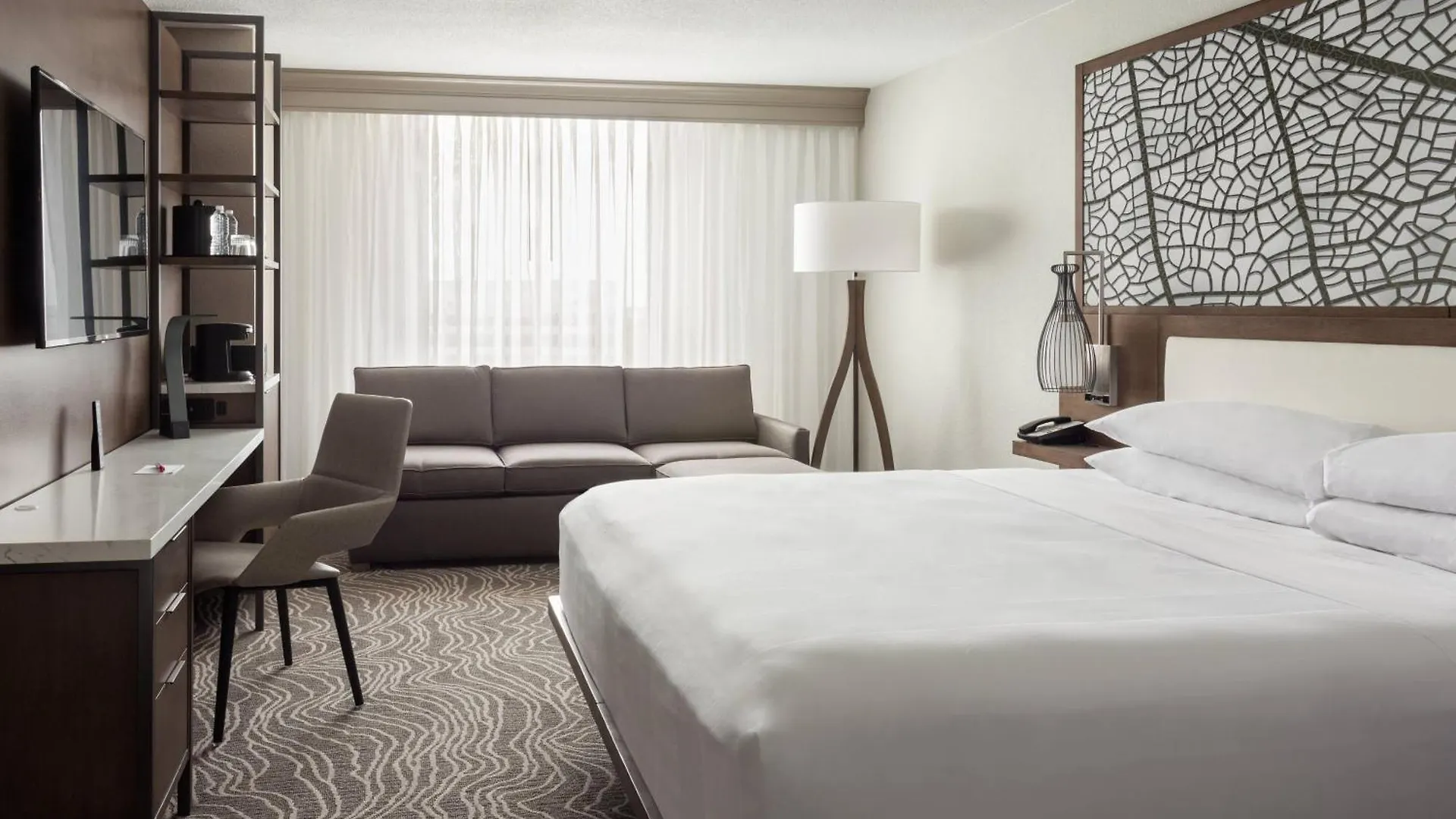 Marriott Orlando Airport Lakeside Hotel